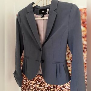 Size 4 H&M blazer​​​​​​​​